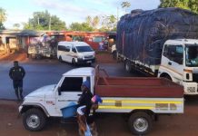 Massinga toll blocked Massinga toll blocked