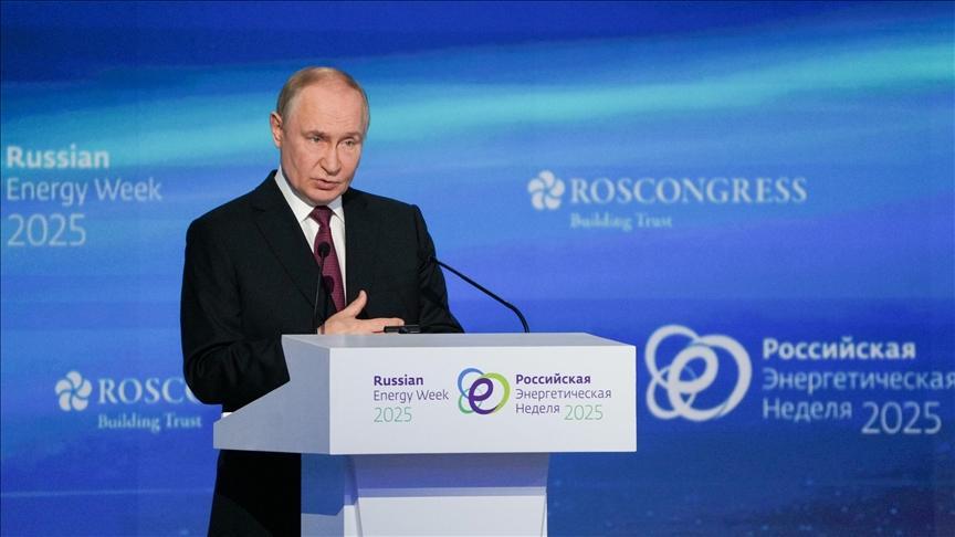 Putin Accuses Western Elites of Disrupting Energy System Putin Accuses Western Elites of Disrupting Energy System