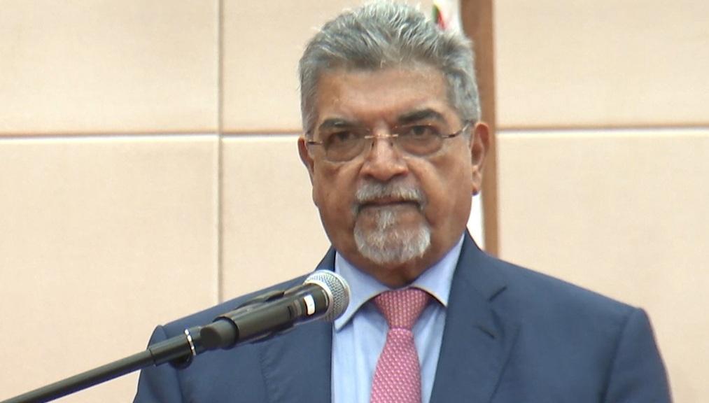 Mozambique Competitiveness Crisis and Reform Needs Mozambique Competitiveness Crisis and Reform Needs