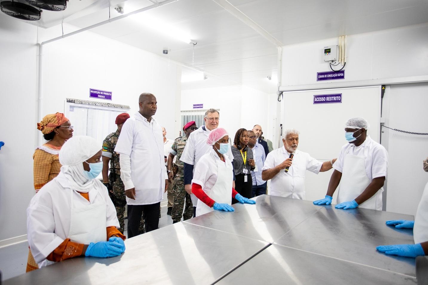 President Chapo inaugurates Mocímboa da Praia fish processing facility President Chapo inaugurates Mocímboa da Praia fish processing facility