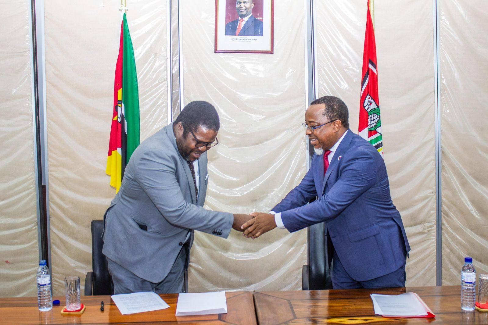 Frelimo Deputies to Receive Legal Training at UEM Frelimo Deputies to Receive Legal Training at UEM