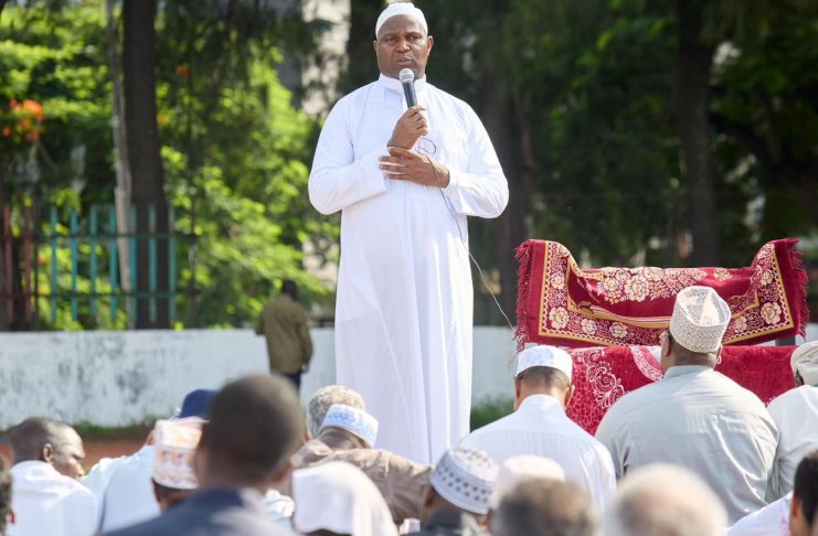Eid Al-Fitr Reinforces Solidarity and Unity in Mozambique Eid Al-Fitr Reinforces Solidarity and Unity in Mozambique