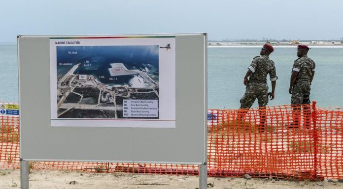 Zelenskiy Seeks Gas Imports From Mozambique Zelenskiy Seeks Gas Imports From Mozambique