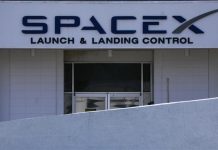 SpaceX targets $2 trillion valuation ahead of IPO: Report SpaceX targets $2 trillion valuation ahead of IPO: Report