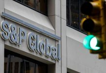 S&P Warns of Worsening Credit Risks for Mozambique and Egypt S&P Warns of Worsening Credit Risks for Mozambique and Egypt