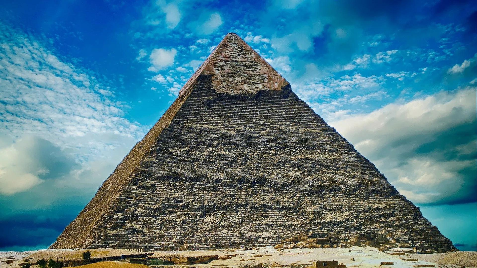 Scientists Seek to Use Cosmic Rays to Probe Secrets Hidden Within Great Pyramid of Giza Scientists Seek to Use Cosmic Rays to Probe Secrets Hidden Within Great Pyramid of Giza