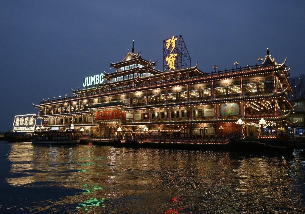 Famed Hong Kong floating restaurant towed away after half a century Famed Hong Kong floating restaurant towed away after half a century