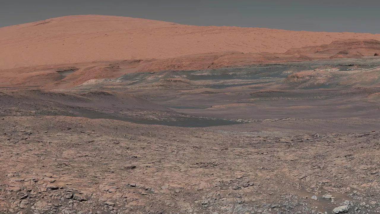Scientists Question Existing Theories on Mars' Origins Amid New Finding in 200-Year-Old Meteorite Scientists Question Existing Theories on Mars' Origins Amid New Finding in 200-Year-Old Meteorite