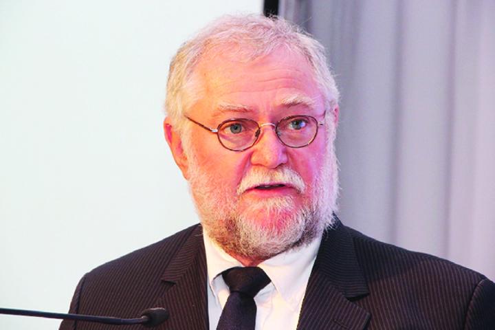 Minister to feature on third agriculture series Minister to feature on third agriculture series