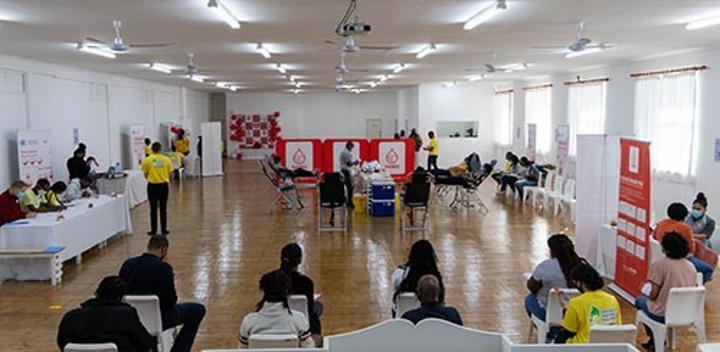 Congregants rally to donate blood Congregants rally to donate blood
