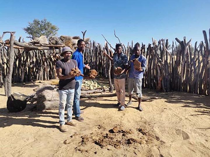 Jumbos invade Onesi houses Jumbos invade Onesi houses