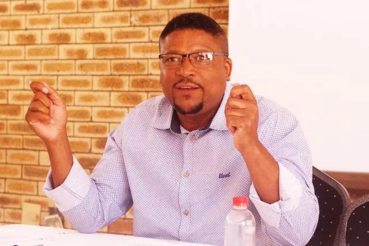 Teachers union threaten with strike Teachers union threaten with strike