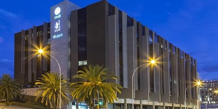 Bank Windhoek, FNB ease banking fees Bank Windhoek, FNB ease banking fees
