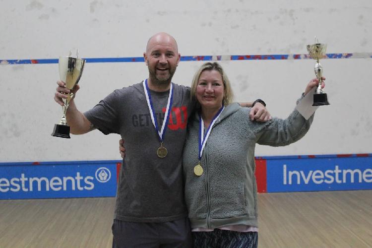 Savage, Lambert win Pupkewitz Wanderers Open Savage, Lambert win Pupkewitz Wanderers Open