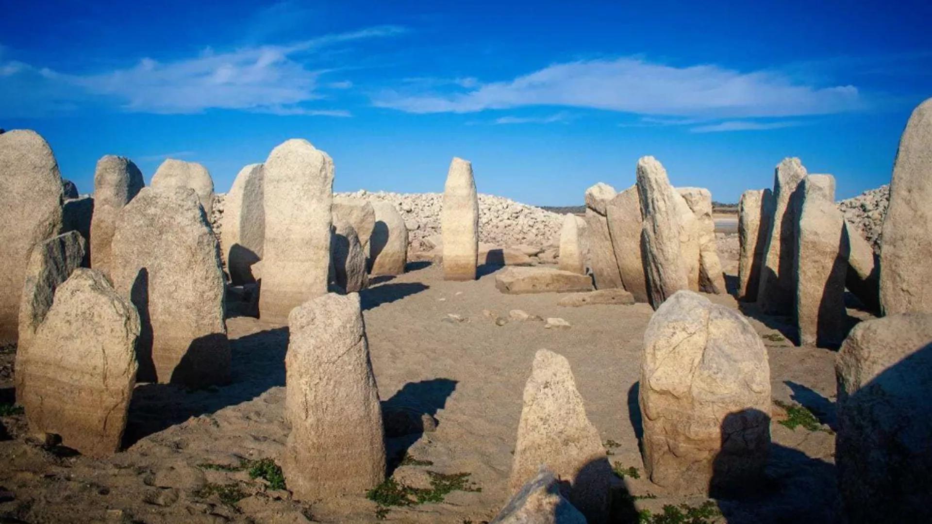 ‘Spanish Stonehenge’ Reemerges From Water Amid Scorching Heat ‘Spanish Stonehenge’ Reemerges From Water Amid Scorching Heat
