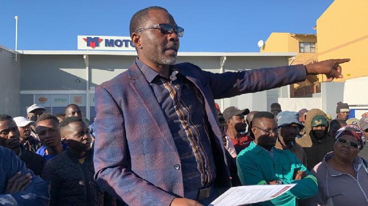 Minibus drivers happy with N$13 taxi fare Minibus drivers happy with N$13 taxi fare