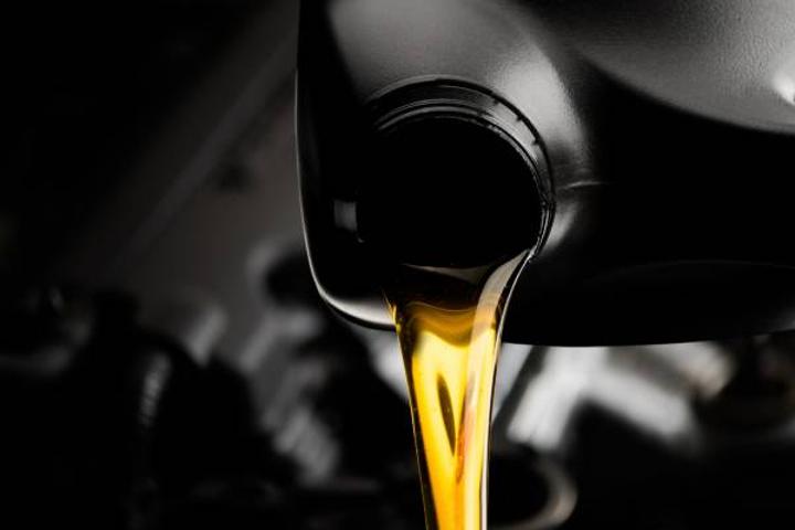 Over 300 oil traders in Nam too many – ministry Over 300 oil traders in Nam too many – ministry