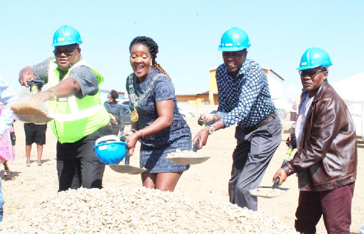 City to spend N$6,8 million on eight houses City to spend N$6,8 million on eight houses