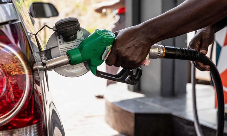 Opec's Oil Output Cuts and Economic Pain Opec's Oil Output Cuts and Economic Pain
