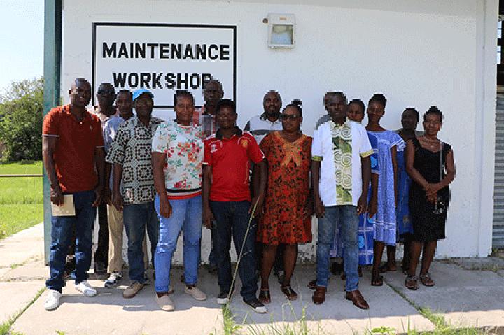 Maintenance workers tired of idling Maintenance workers tired of idling