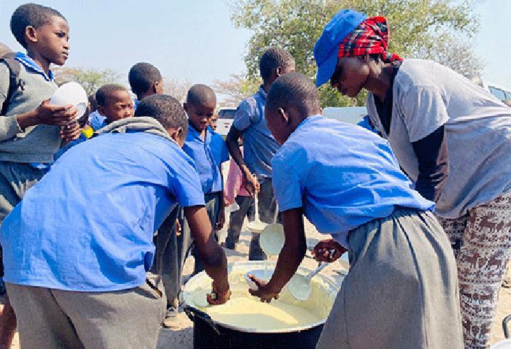 Breakfast keeps learners in school Breakfast keeps learners in school