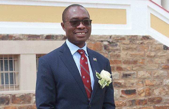 SOEs should distance themselves from politics SOEs should distance themselves from politics