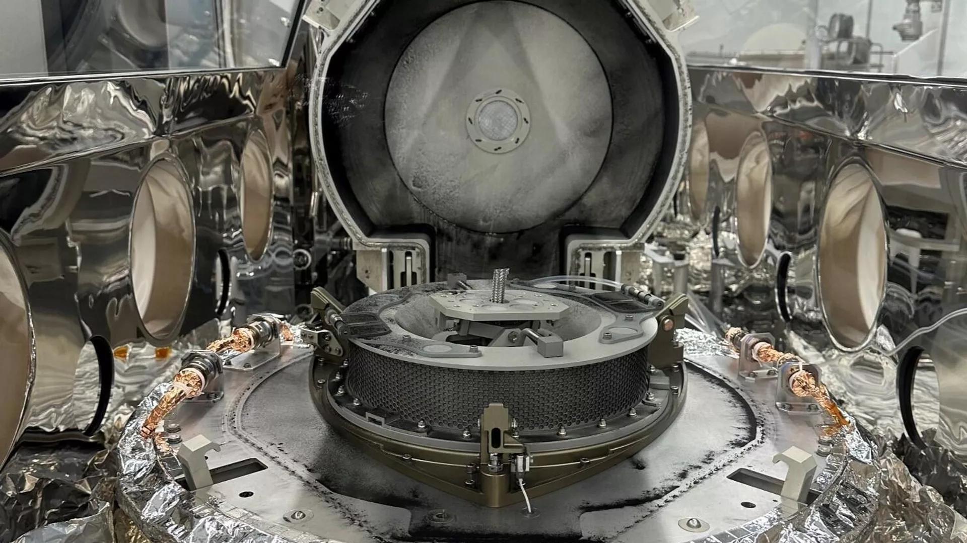 Mysterious Material Obtained From Asteroid Bennu Leaving Scientists Puzzled Mysterious Material Obtained From Asteroid Bennu Leaving Scientists Puzzled