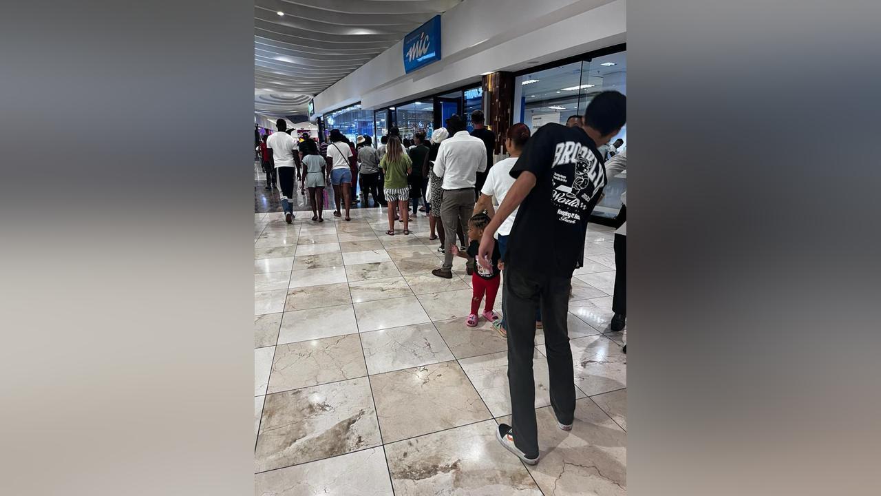 Govt extends SIM card registration deadline to March Govt extends SIM card registration deadline to March