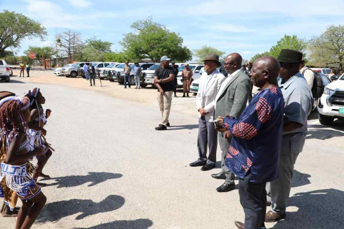 A VISIT TO KAVANGO A VISIT TO KAVANGO