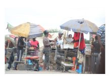 Angolan street vendors to get permits Angolan street vendors to get permits