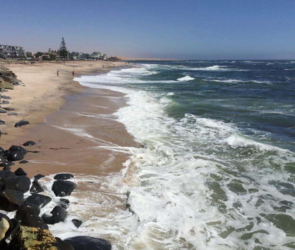 Family Outing Ends in Tragedy as 12-Year-Old Drowns Family Outing Ends in Tragedy as 12-Year-Old Drowns