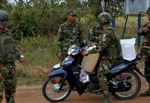 Thailand Cambodia Fighting Continues Despite Trump Claim Thailand Cambodia Fighting Continues Despite Trump Claim