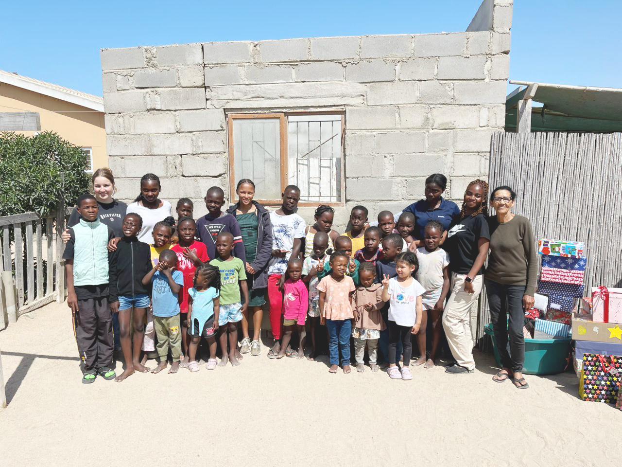 Junior council spreads Christmas joy Junior council spreads Christmas joy