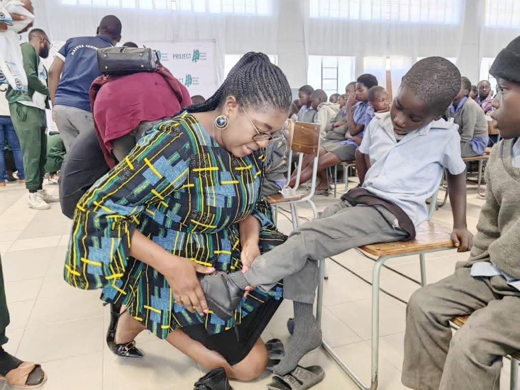 Thousands shoeless in Kavango East schools …Project Never Walk Alone targets over 31 000 learners Thousands shoeless in Kavango East schools …Project Never Walk Alone targets over 31 000 learners