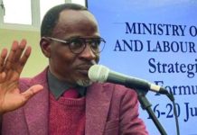 Naretu asks labour minister to step in at Namib Mills Naretu asks labour minister to step in at Namib Mills