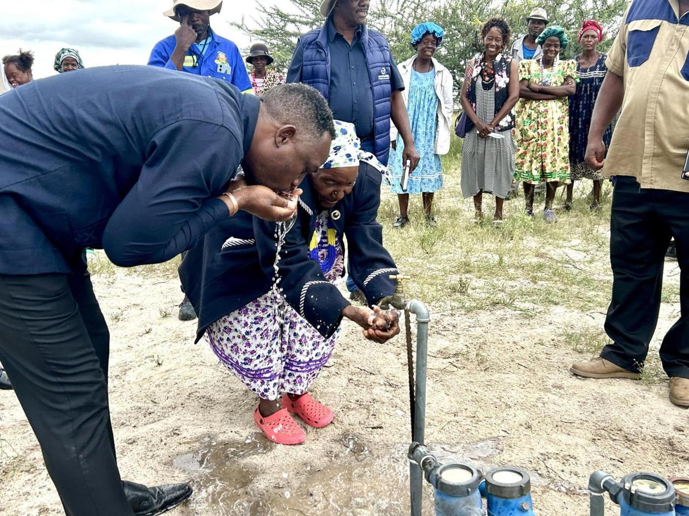 Clean Water Arrives in Oshilunga Clean Water Arrives in Oshilunga