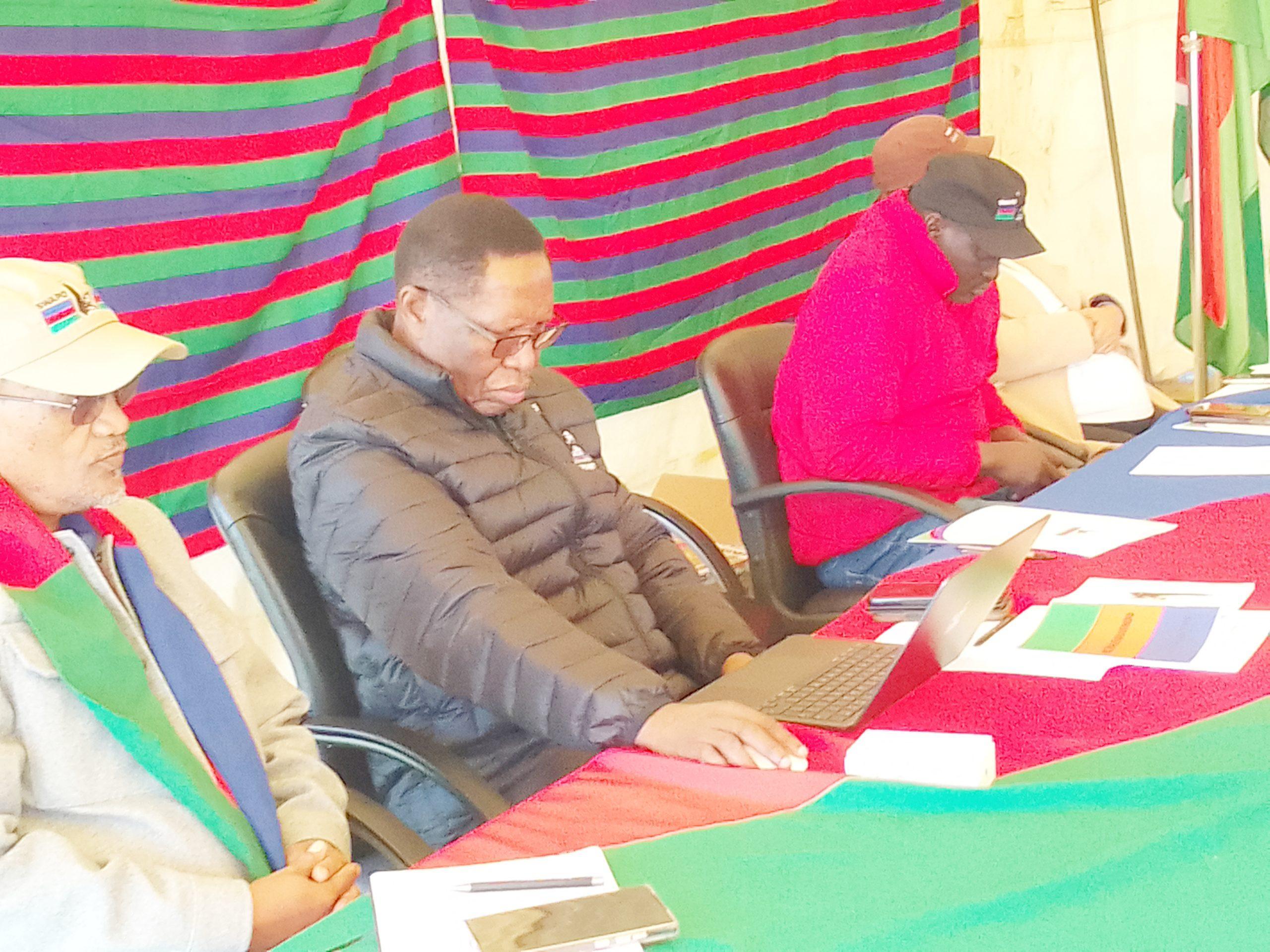 Swapo sharpens //Kharas base Swapo sharpens //Kharas base