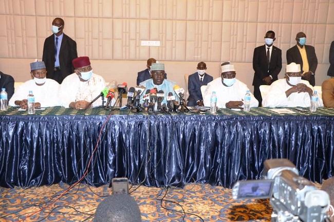 Présidentielle au Niger : L’ancien Chef d’Etat Salou Djibo demande à la cour constitutionnelle de statuer à nouveau sur la nationalité d’origine du candidat Bazoum Mohamed Présidentielle au Niger : L’ancien Chef d’Etat Salou Djibo demande à la cour constitutionnelle de statuer à nouveau sur la nationalité d’origine du candidat Bazoum Mohamed