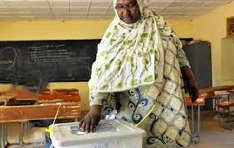 Début à Niamey des opérations de vote pour les élections législatives et présidentielles premier tour Début à Niamey des opérations de vote pour les élections législatives et présidentielles premier tour