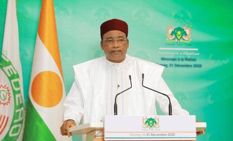 Elections au Niger : Le Président Issoufou salue le civisme et la maturité politique du peuple nigérien Elections au Niger : Le Président Issoufou salue le civisme et la maturité politique du peuple nigérien