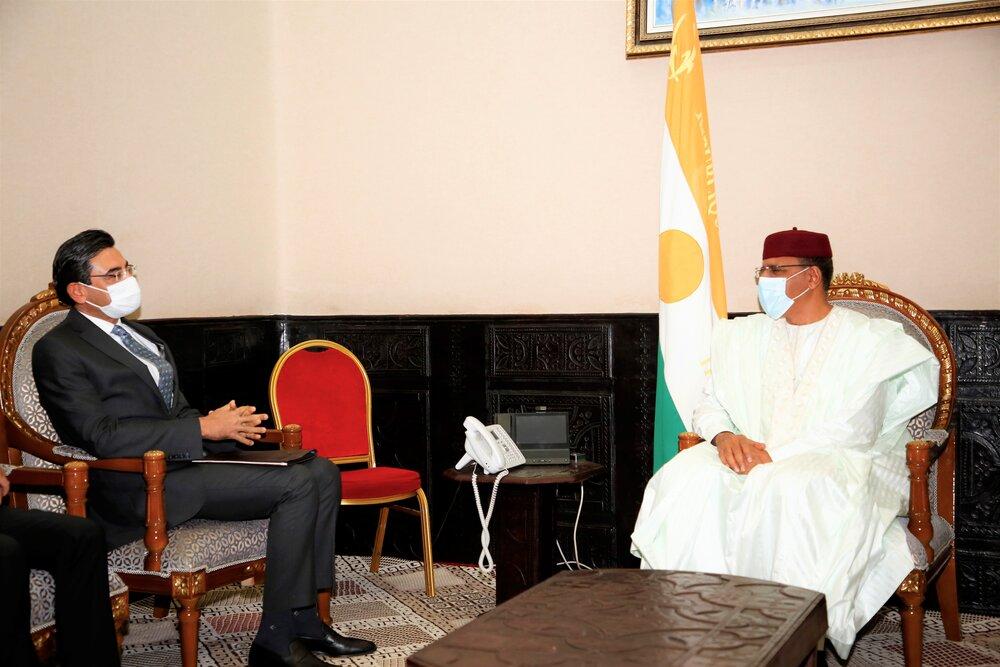 Le Président Mohamed Bazoum s'entretient avec l’Ambassadeur de Turquie au Niger Le Président Mohamed Bazoum s'entretient avec l’Ambassadeur de Turquie au Niger