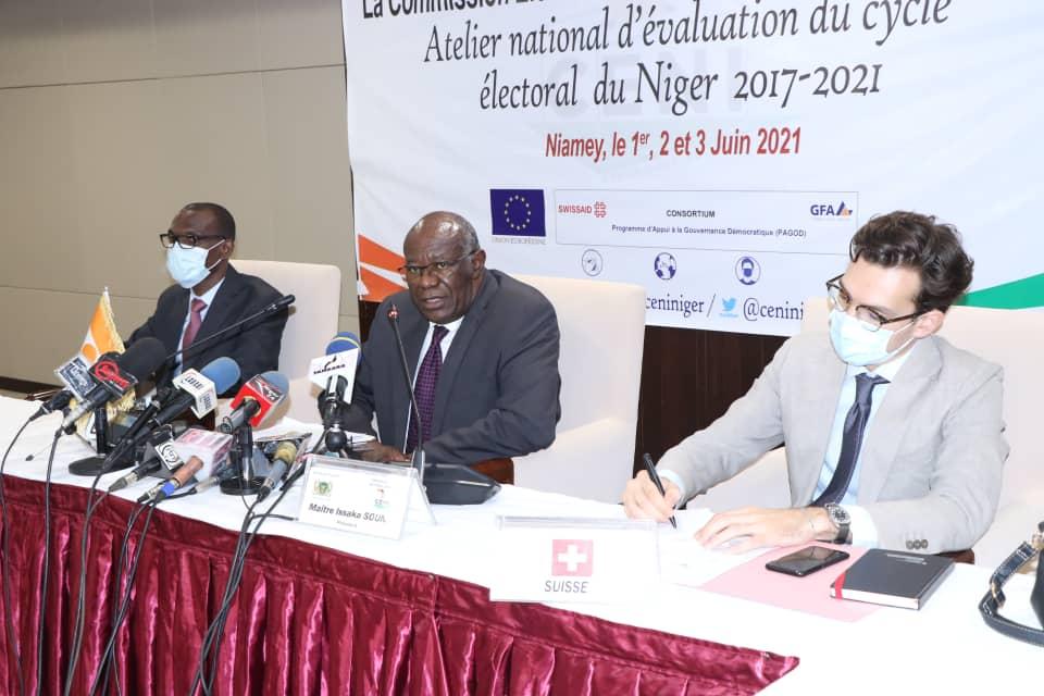 Fin à Niamey de l’atelier d’évaluation du cycle électoral du Niger pour la période 2017-2021 Fin à Niamey de l’atelier d’évaluation du cycle électoral du Niger pour la période 2017-2021