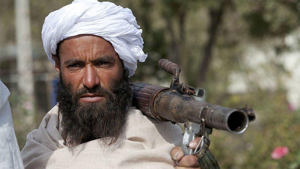 Talibans en Afghanistan : comment ils sont apparus et 5 autres questions clés sur le groupe islamiste qui dirige désormais le pays Talibans en Afghanistan : comment ils sont apparus et 5 autres questions clés sur le groupe islamiste qui dirige désormais le pays