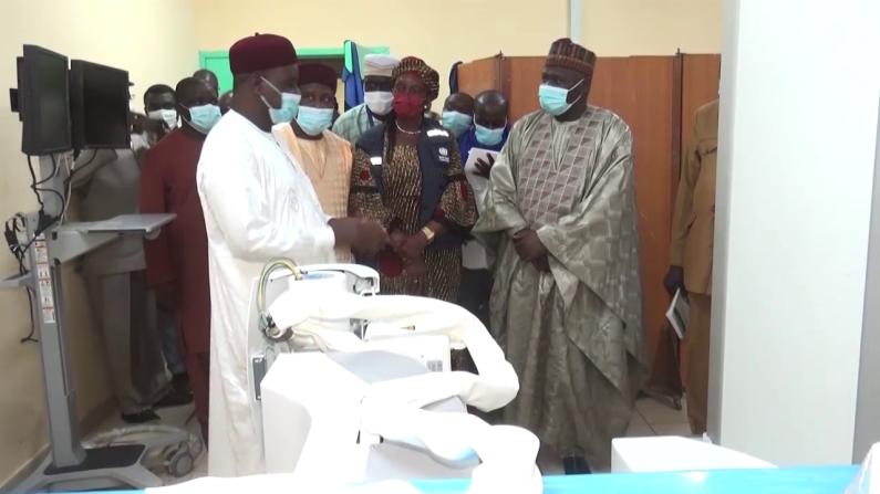 Le Ministre de la Santé Publique en mission de travail dans la région effectue plusieurs visites à Zinder Le Ministre de la Santé Publique en mission de travail dans la région effectue plusieurs visites à Zinder