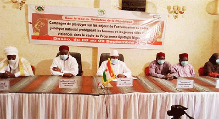 Dosso : Fin de la caravane de plaidoyer sur l’actualisation des cadres juridiques protégeant les femmes et les filles des violences au Niger Dosso : Fin de la caravane de plaidoyer sur l’actualisation des cadres juridiques protégeant les femmes et les filles des violences au Niger