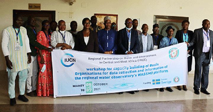 Atelier régional de formation des points focaux des organismes de bassins de la sous-région : Renforcer les capacités des participants sur la collecte et le renseignement de la plateforme WASSMO Atelier régional de formation des points focaux des organismes de bassins de la sous-région : Renforcer les capacités des participants sur la collecte et le renseignement de la plateforme WASSMO