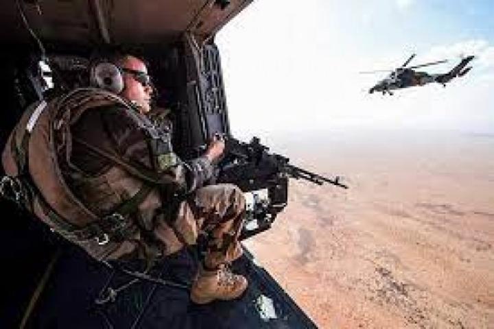 Niger : En retrait au Mali, la France annonc avoir neutralisé une vingtaine de terroristes à la frontière Niger : En retrait au Mali, la France annonc avoir neutralisé une vingtaine de terroristes à la frontière