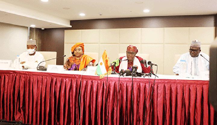 3ème édition du Forum National des jeunes filles leaders : L’accès des jeunes aux services de santé sexuelle et reproductive de qualité au centre des échanges 3ème édition du Forum National des jeunes filles leaders : L’accès des jeunes aux services de santé sexuelle et reproductive de qualité au centre des échanges