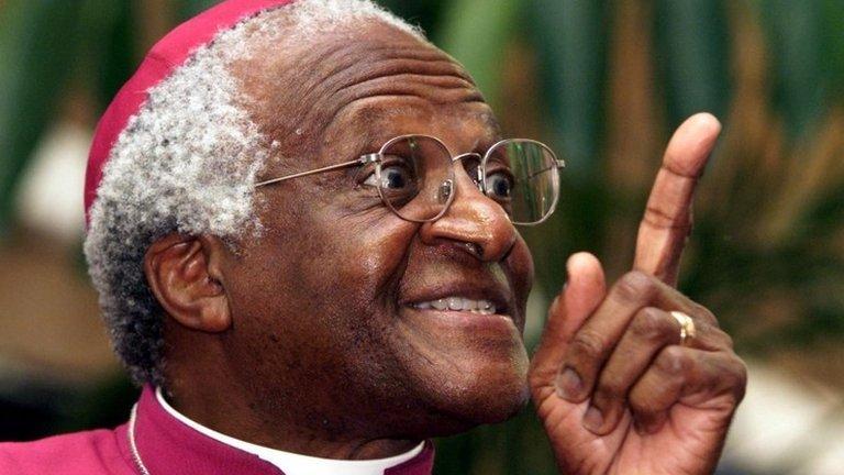 L'archevêque sud-africain Desmond Tutu meurt à 90 ans L'archevêque sud-africain Desmond Tutu meurt à 90 ans