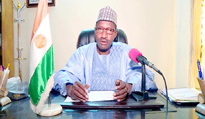 Zinder/Point de presse du Gouverneur : M. Laouali Amadou Madougou fait le bilan de sa visite de travail à Jigawa au Nigeria Zinder/Point de presse du Gouverneur : M. Laouali Amadou Madougou fait le bilan de sa visite de travail à Jigawa au Nigeria
